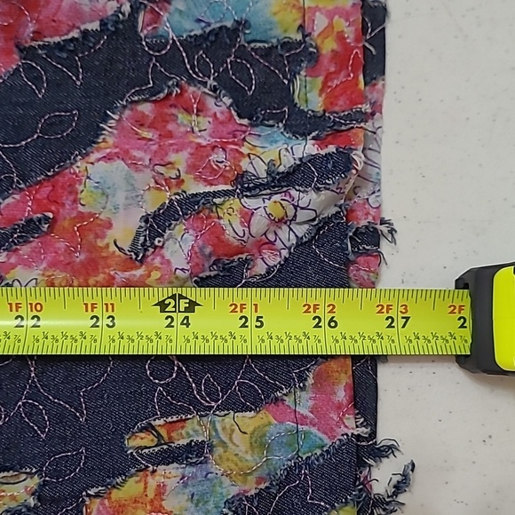 Morgan Cole Colorful Shacket with Denim & Embroidery size Medium - Picture 9 of 9